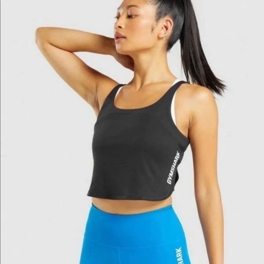 Gymshark pulse crop top tank